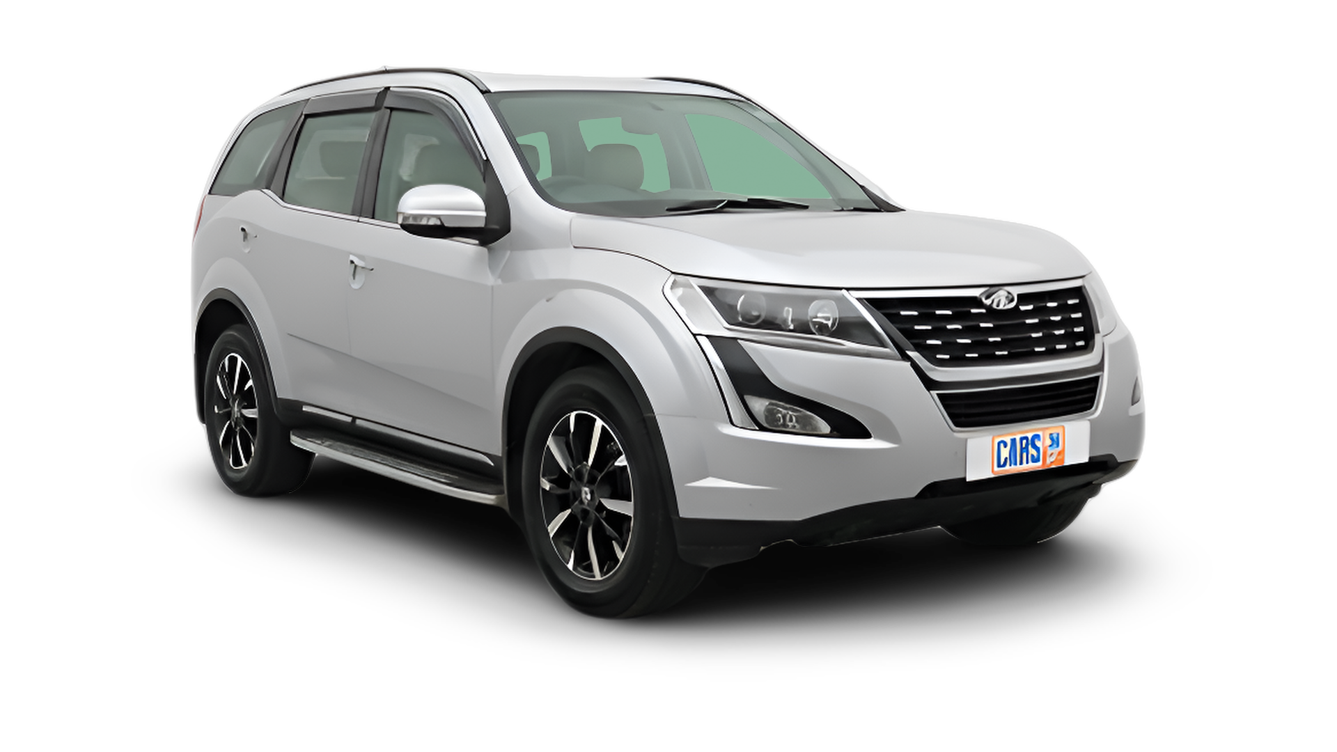 Mahindra XUV500-img